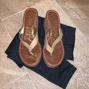 Women’s Sam Edelman patent  wedge thong sandals